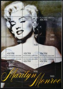 marilyn advertisement