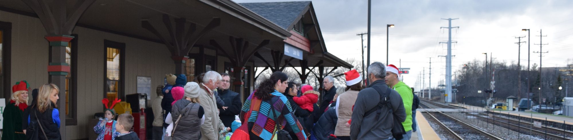 polar express at train station